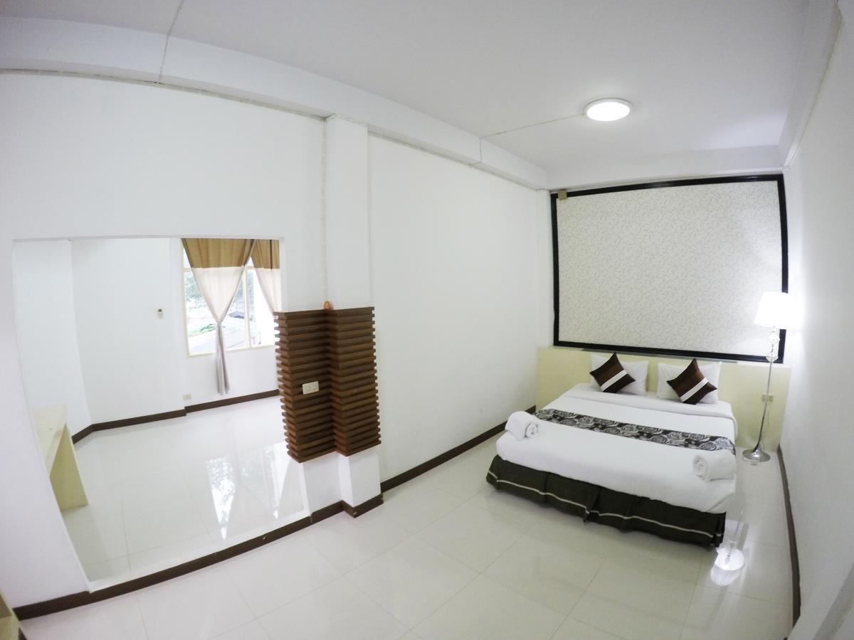 S2S Boutique Resort Bangkok Extérieur photo